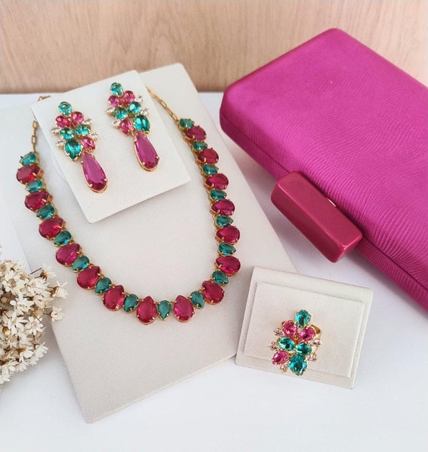Kit Clutch, Colar, Brinco e Anel Regulável de Zircônia Fúscia com Turmalina Thamires