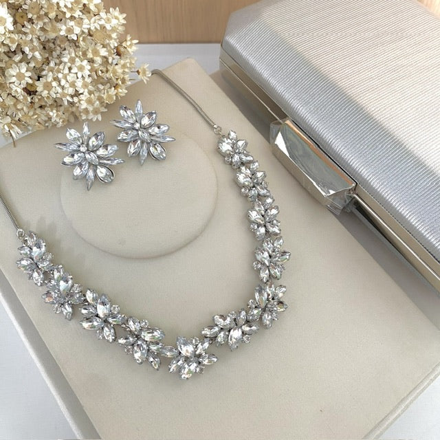 Kit Clutch, Colar e Brinco Jessy Cristal Prata