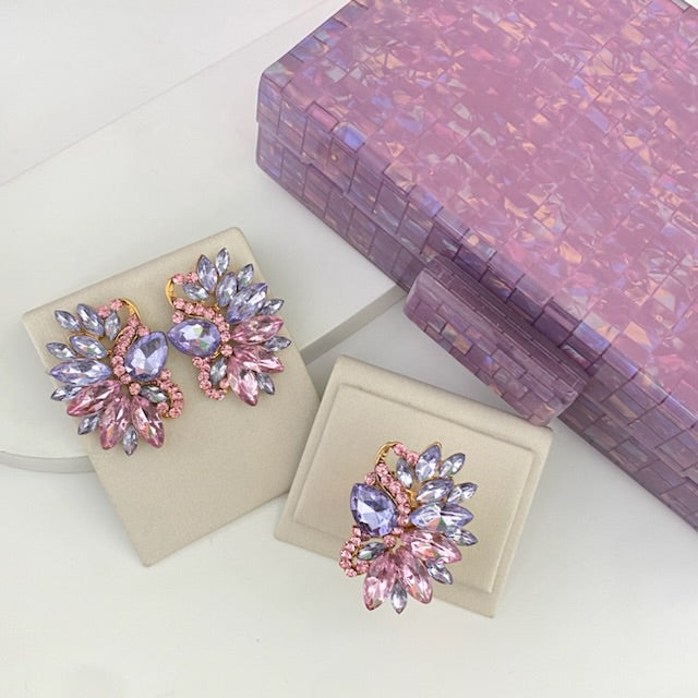 Kit Clutch Madrepérola , Brinco e Anel Regulável Mello de Pedraria Rosa com Lilás Dourado