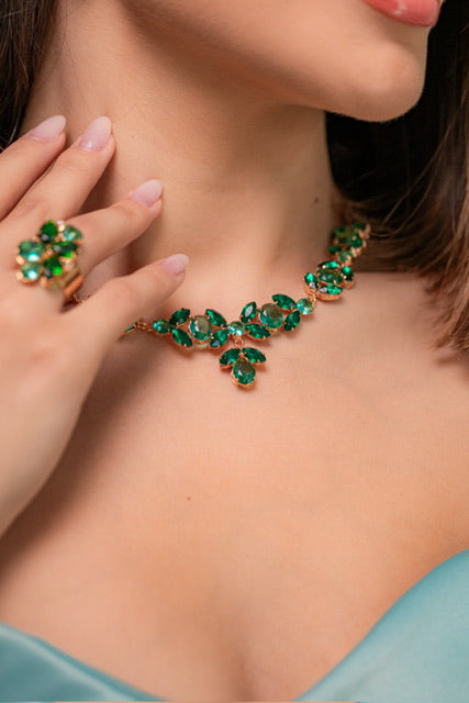 Kit Colar, Brinco, Anel e Pulseira Verde com Turmalina Jade