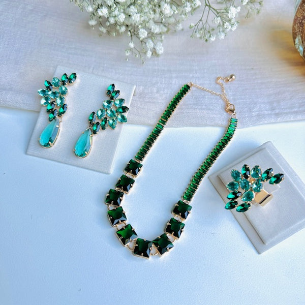 Kit Colar, Brinco e Anel Tons de Esmeralda Grecco