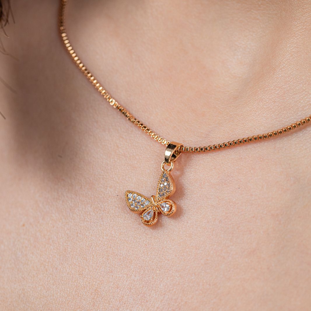 kit Colar e Brinco Borboleta de Zircônia Banho de Ouro 18k