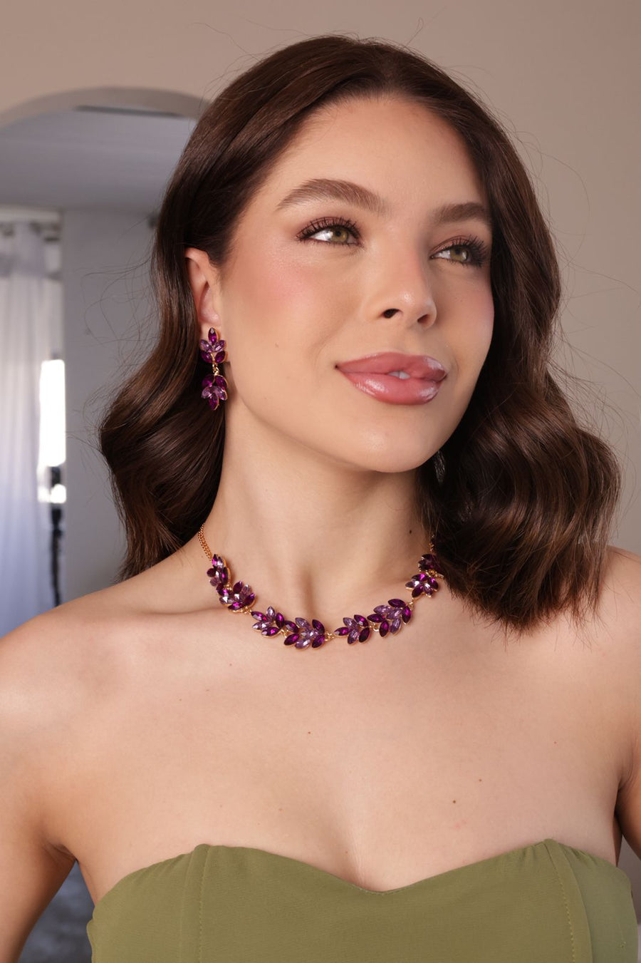 Kit Colar e Brinco em Pedraria Tons de Roxo Dominique