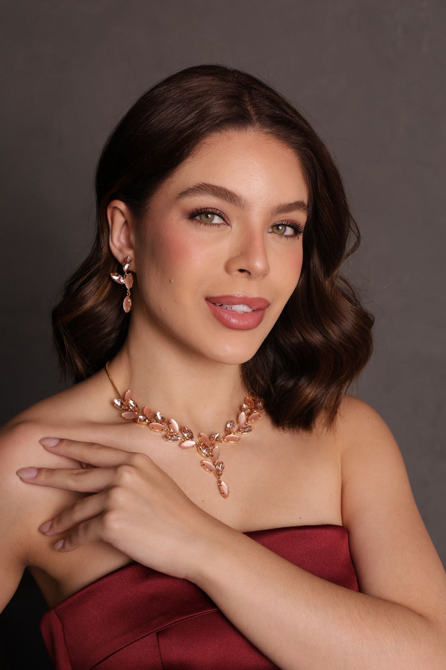 Kit Colar e Brinco Maria Vilma  Nude Rosé Dourado