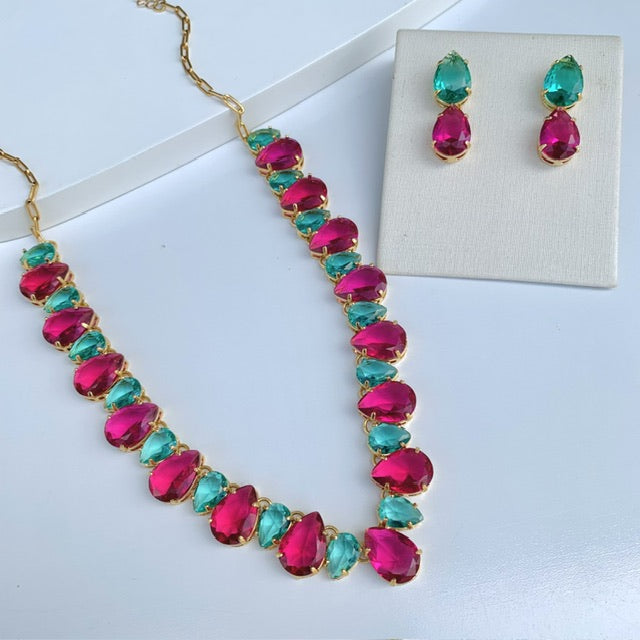 Kit Colar e Brinco Verde Esmeralda e Rosa Fúcsia Chris
