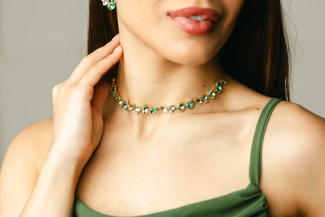KIT COLAR E BRINCO WEST VILLAGE TONS VERDE MENTA EM ZIRCÔNIA DOURADO