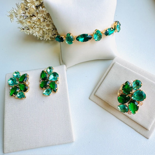 Kit de 3 peças em Zircônia Esmeralda com Turmalina Jade