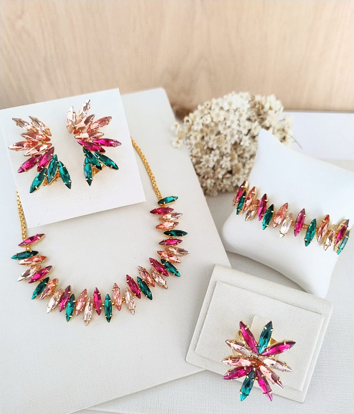 Kit de 4 Peças com Ear Cuff  Collor Vânia