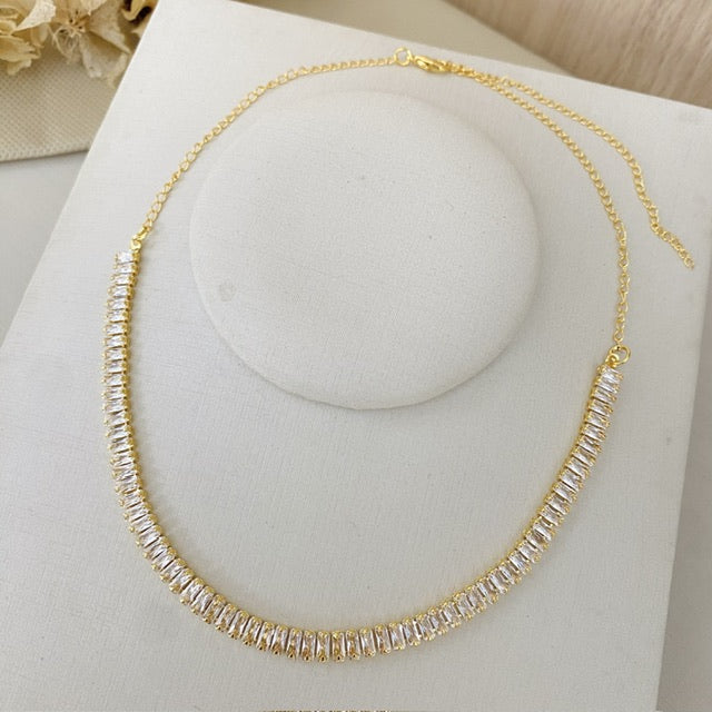 Meia Choker de Zircônia Rafas Cristal Dourada