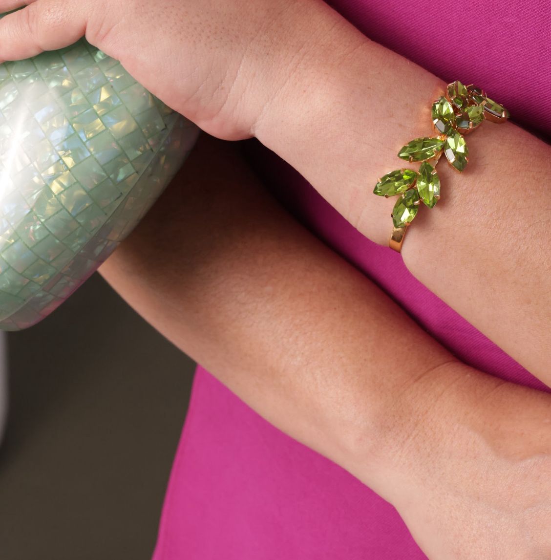 Bracelete Ajustável Scarlat  Verde Oliva Dourado